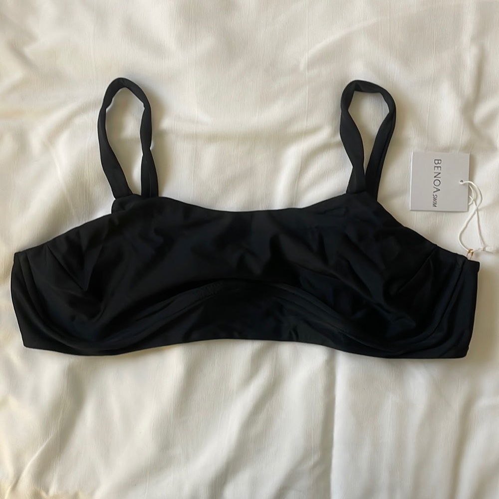 Benoa Brooke top